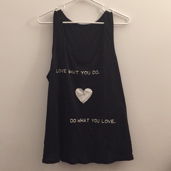Black tank - Picture 1 of 1